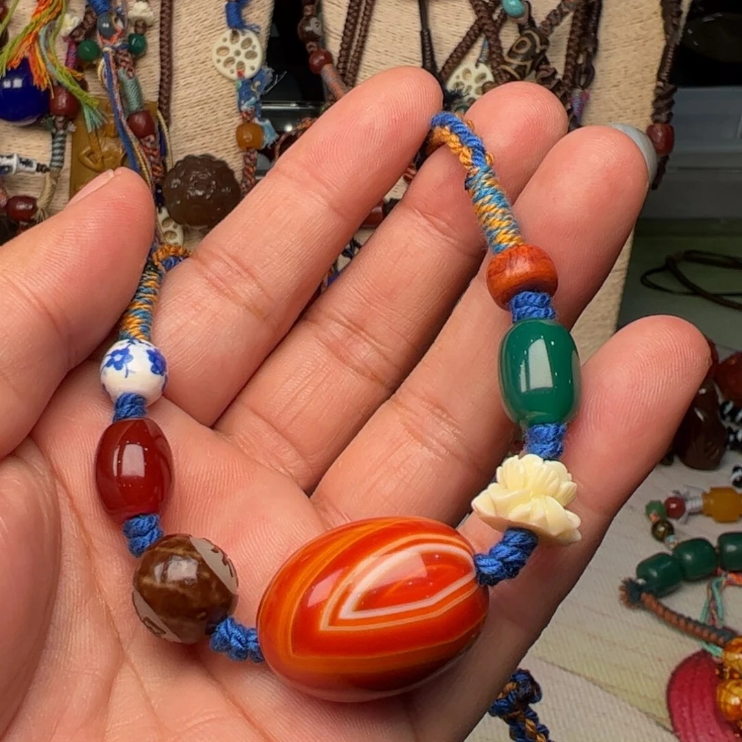 玛瑙/玉髓颈饰未镶嵌