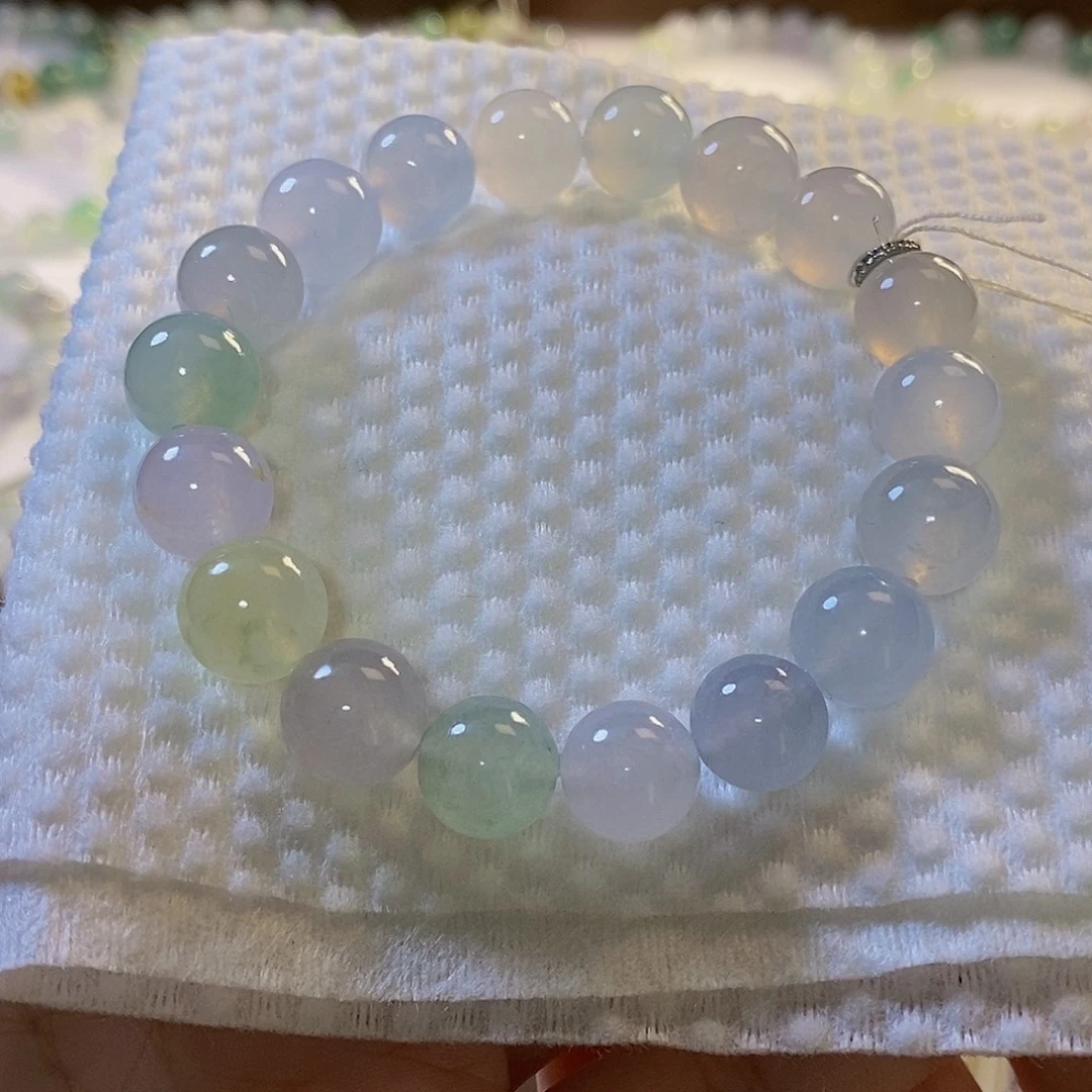 定制翡翠未镶嵌翡翠.