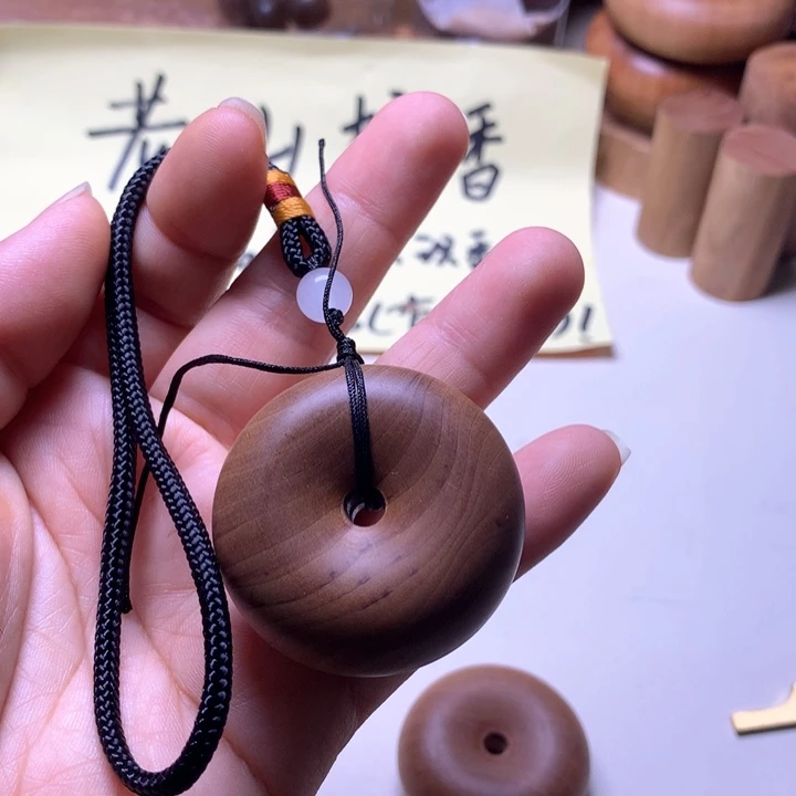 檀香木手串/手链檀香大平安扣微瑕虫漏