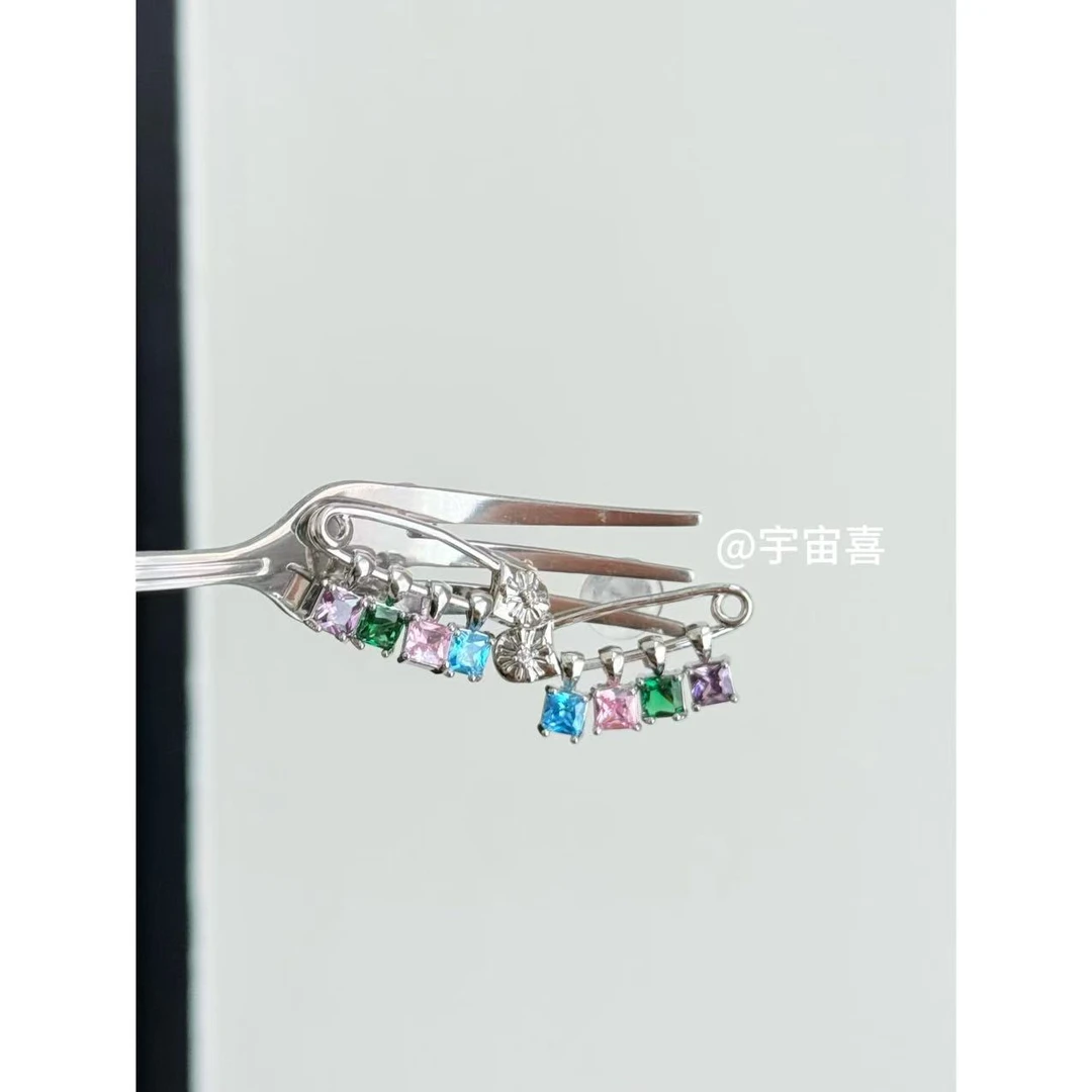 铜合金锆石耳饰 U2-047【米子花别针四色方块锆石耳排耳钉】
