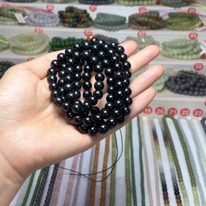 设***风和田玉未镶嵌颈饰8mm
