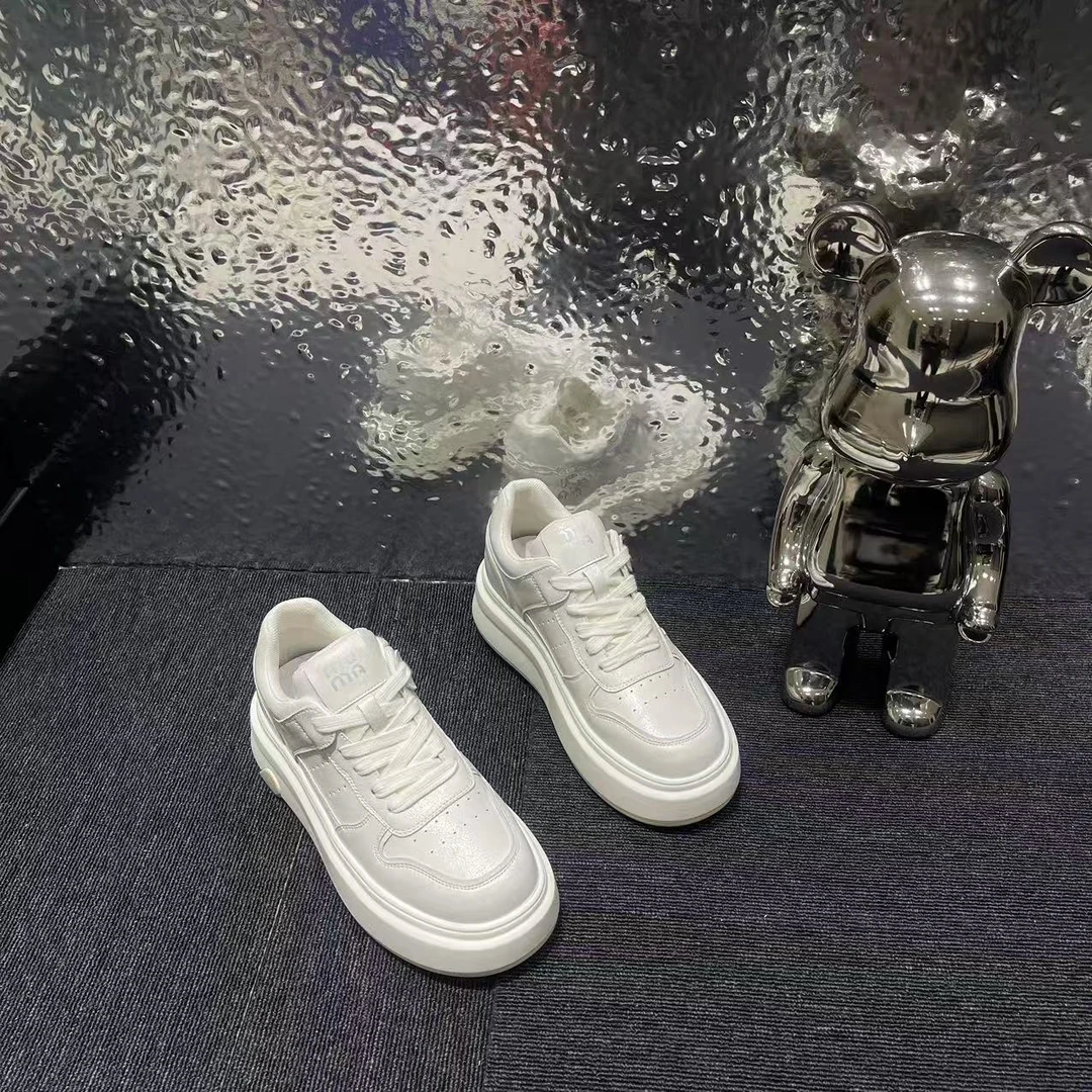 甘姐【珠光白板鞋】25春夏款简约时尚百搭透气皮面厚底小白鞋 9009