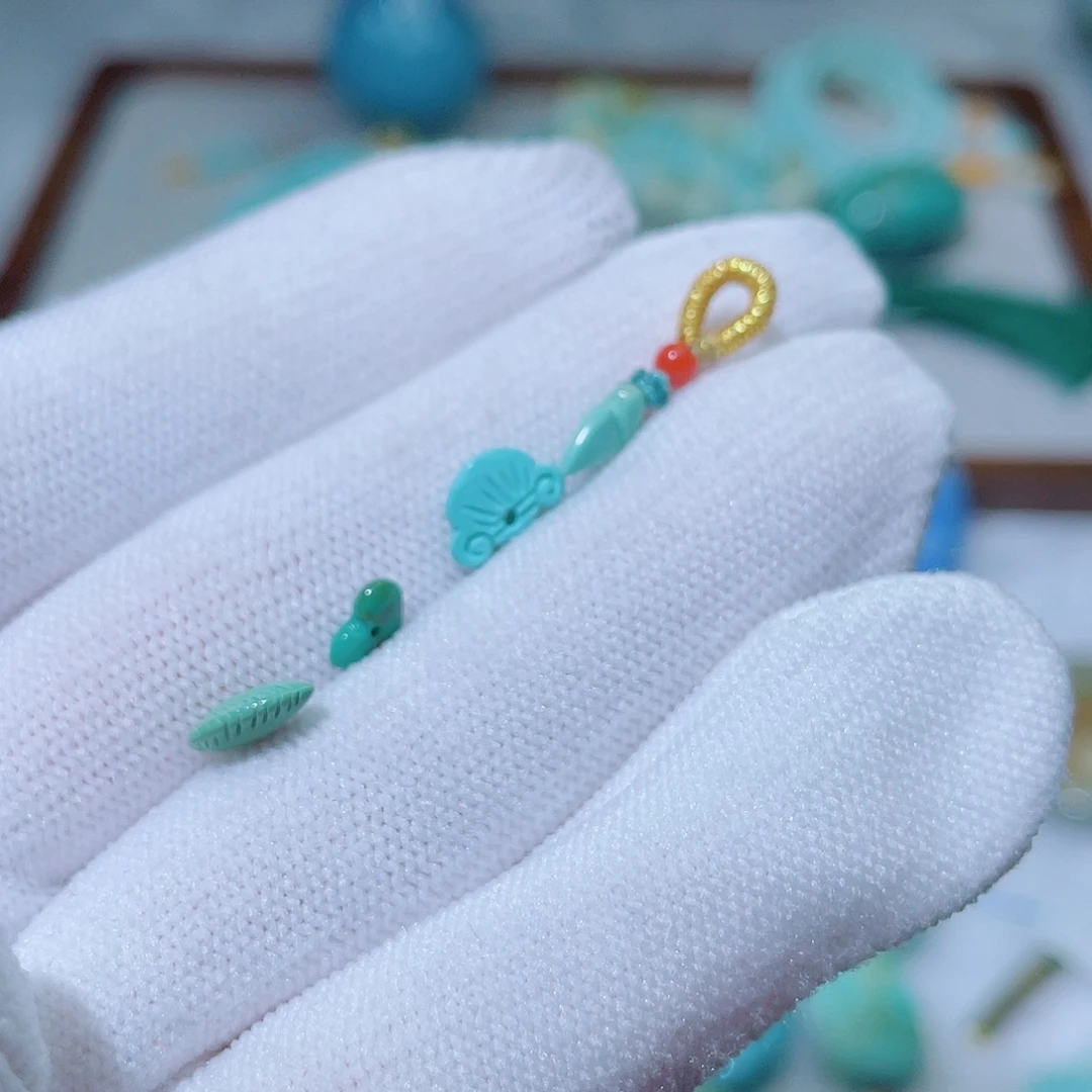 鱼***泪南红玛瑙未镶嵌珠宝奇石