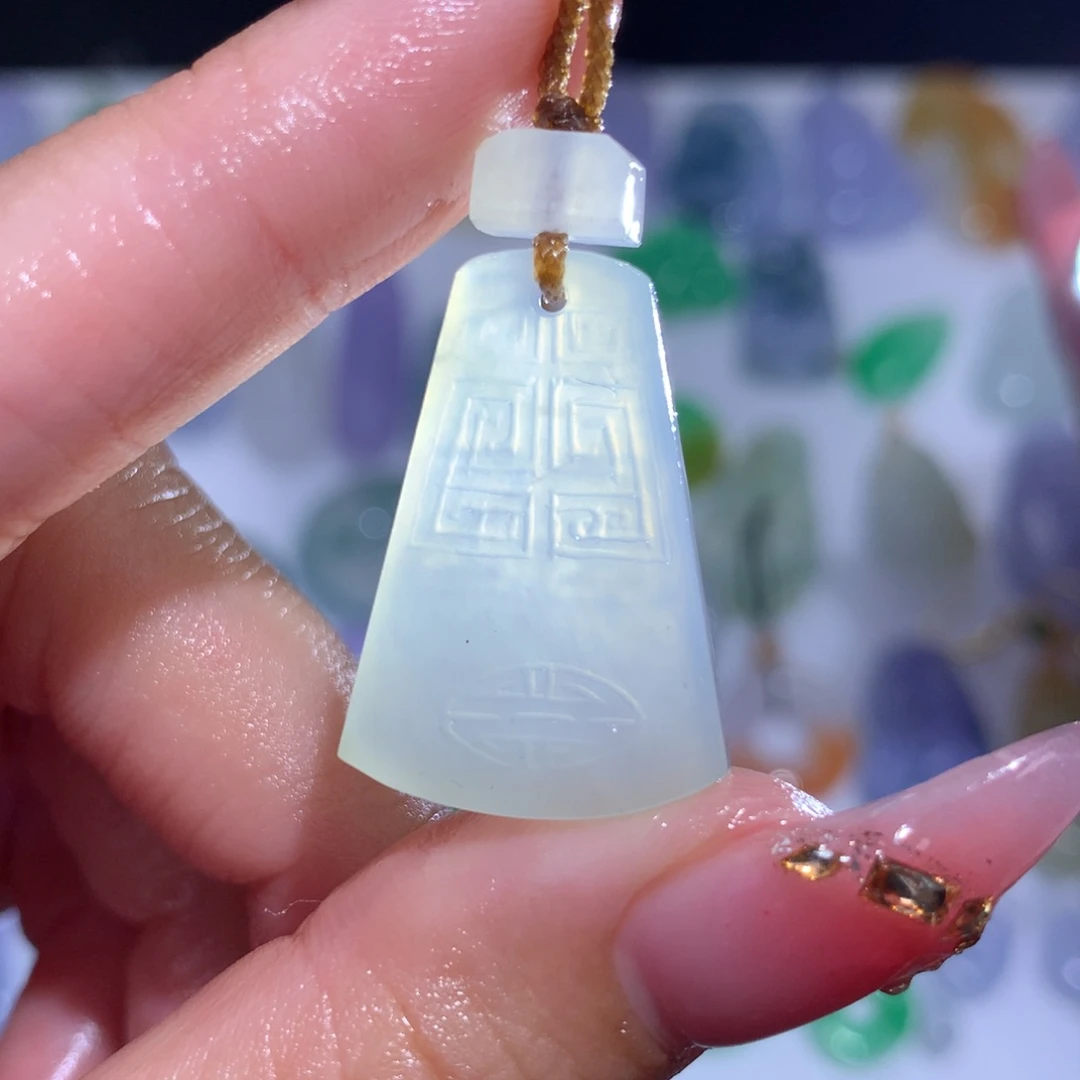 定制翡翠未镶嵌毛货