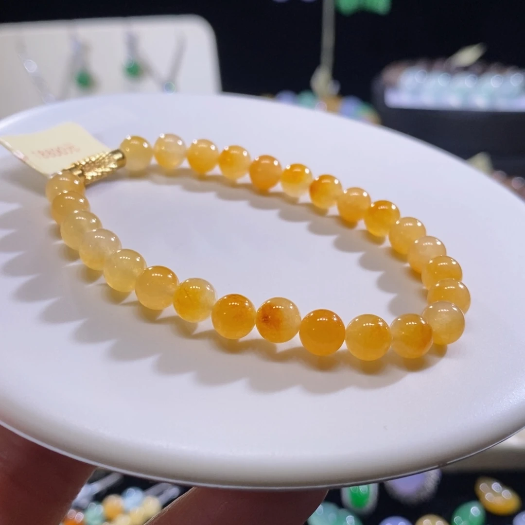 翡翠未镶嵌颈饰翡翠冰鲜亮黄手串