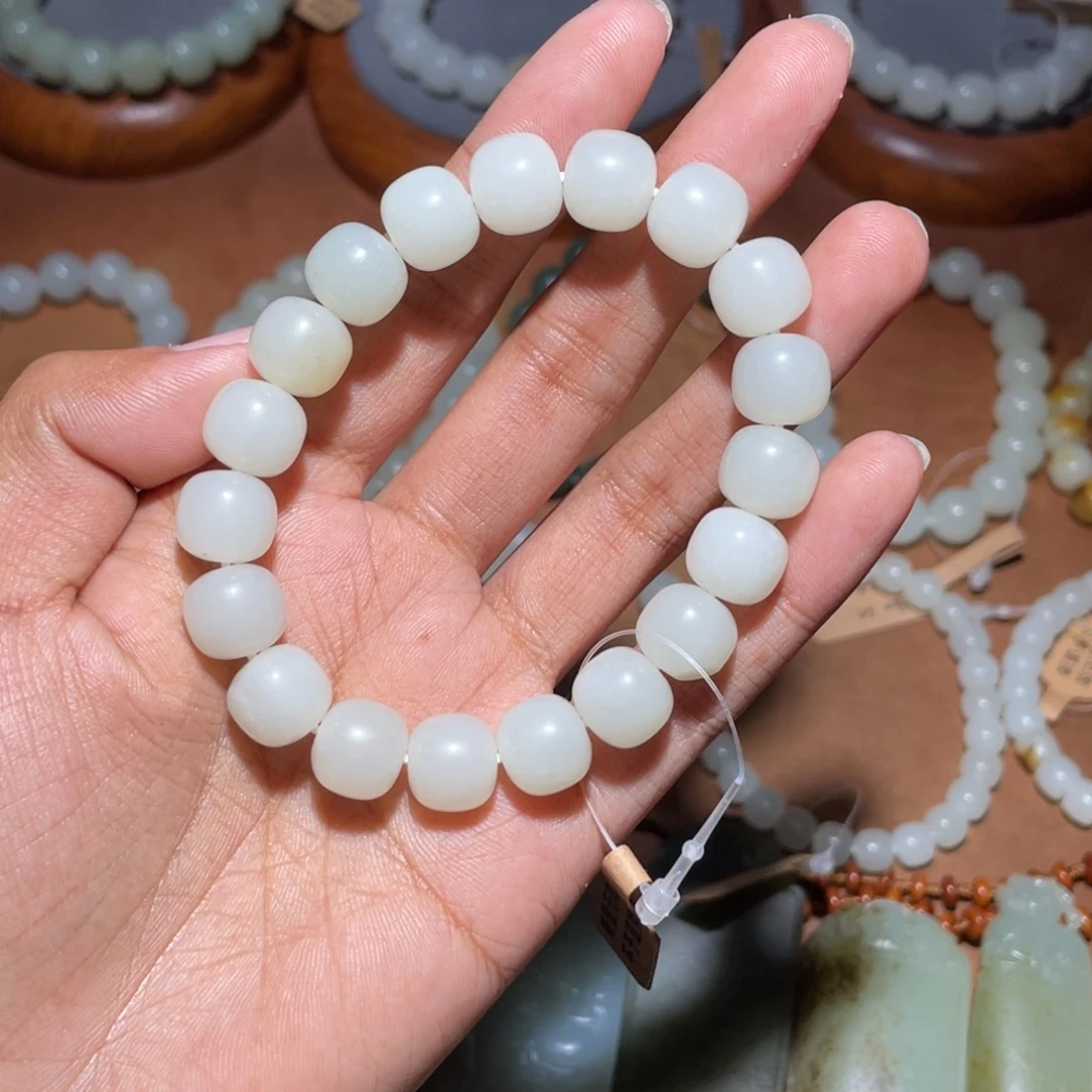 和田玉未镶嵌手链