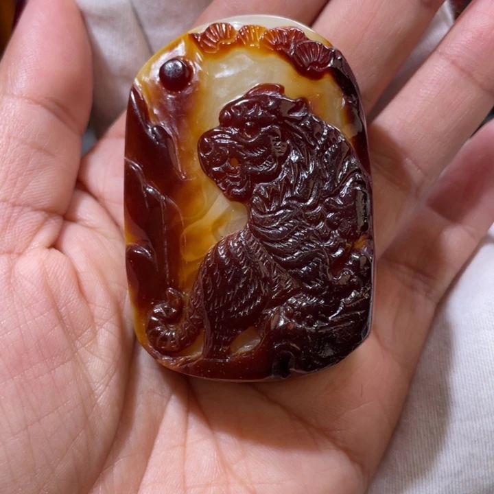 琥珀吊坠(不含链)未镶嵌