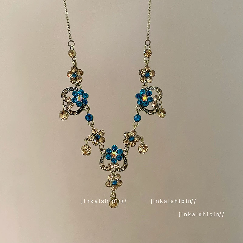 合金锆石项链 精致重工复古爱心花朵项链女宫廷做旧锁骨链C021