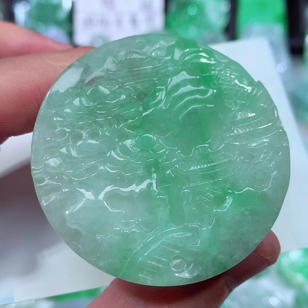 颈饰未镶嵌翡翠缅甸翡翠