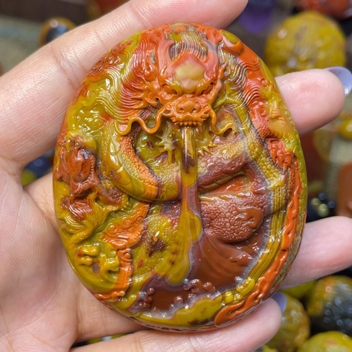 松***涛玛瑙/玉髓未镶嵌珠宝奇石