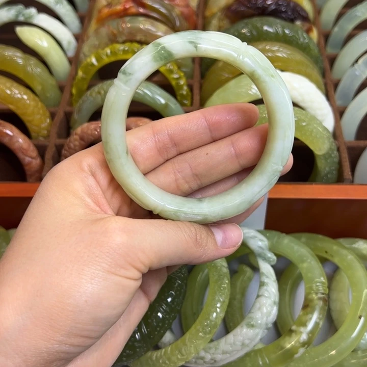 ****丹蛇纹石玉合金手镯