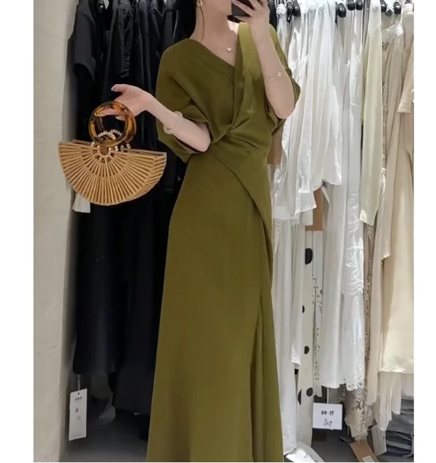 时尚潮流百搭精品女装dgd1098