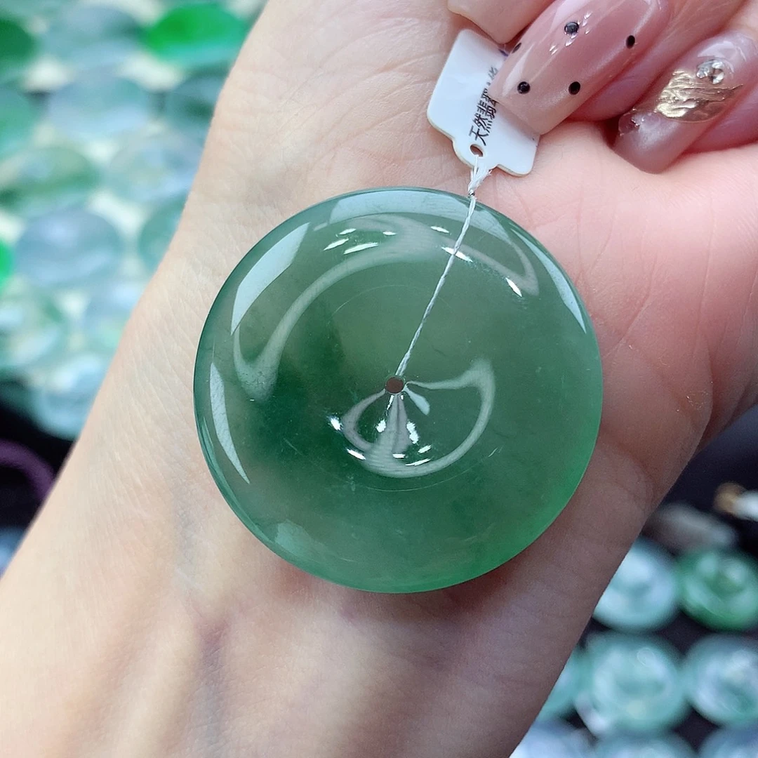 翡翠未镶嵌颈饰编号12尺寸31.5-5.7