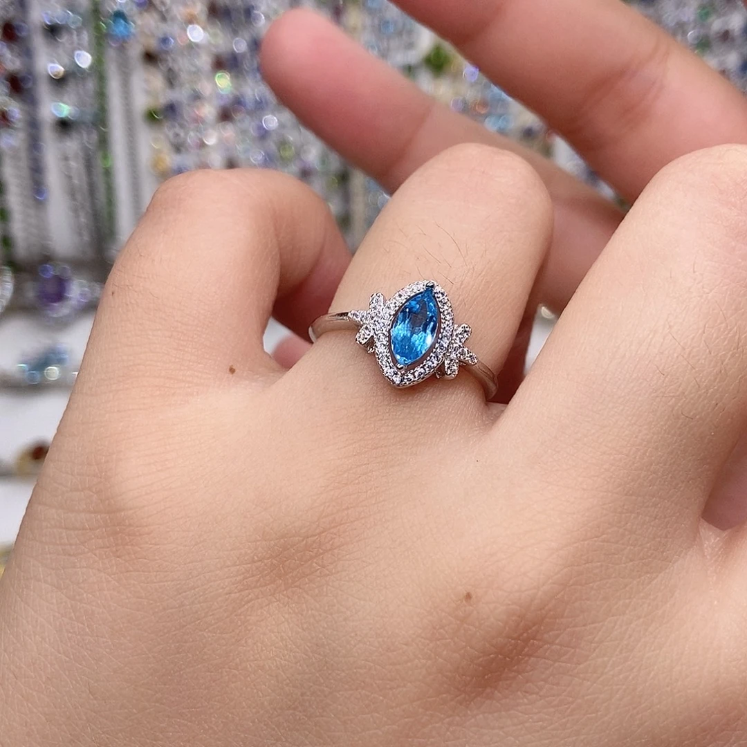 银S925镶嵌戒指托帕石