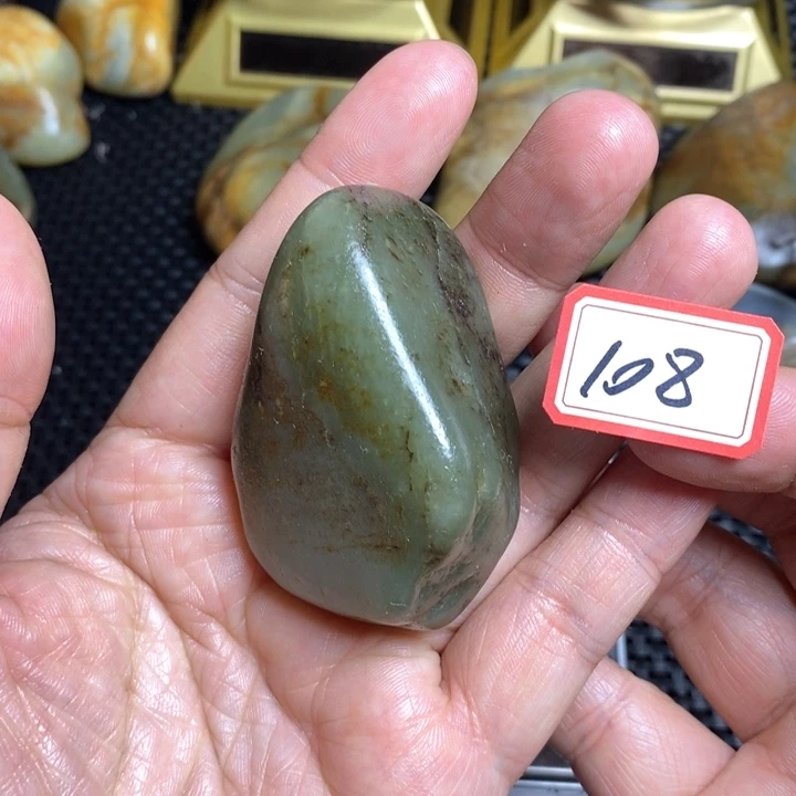 未镶嵌和田玉把件108