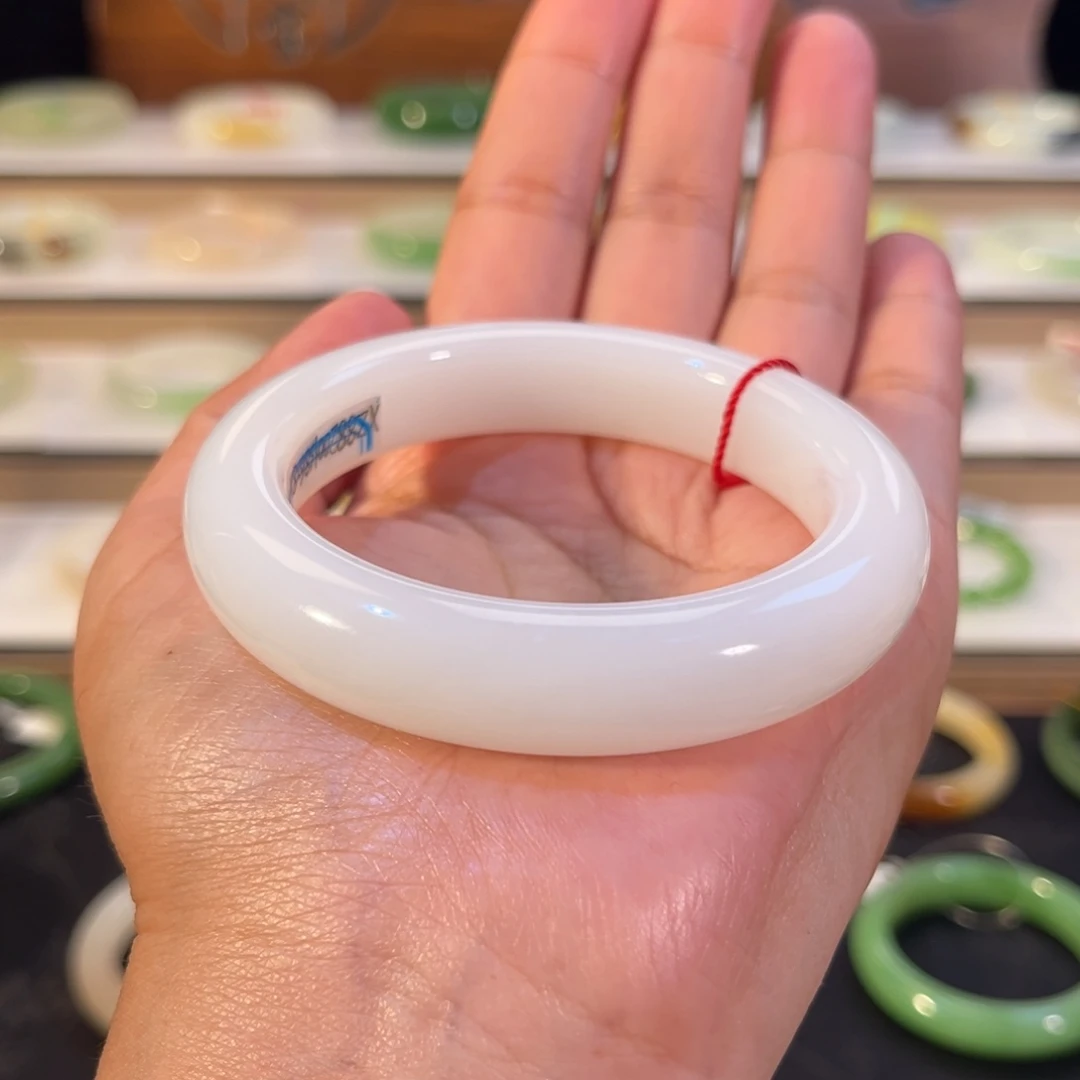 和田玉未镶嵌手镯新疆羊脂白