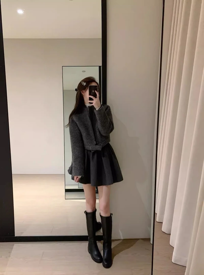 韩系简约套装复古高级感气质短款外套女秋季蓬蓬短裙半身裙两件套