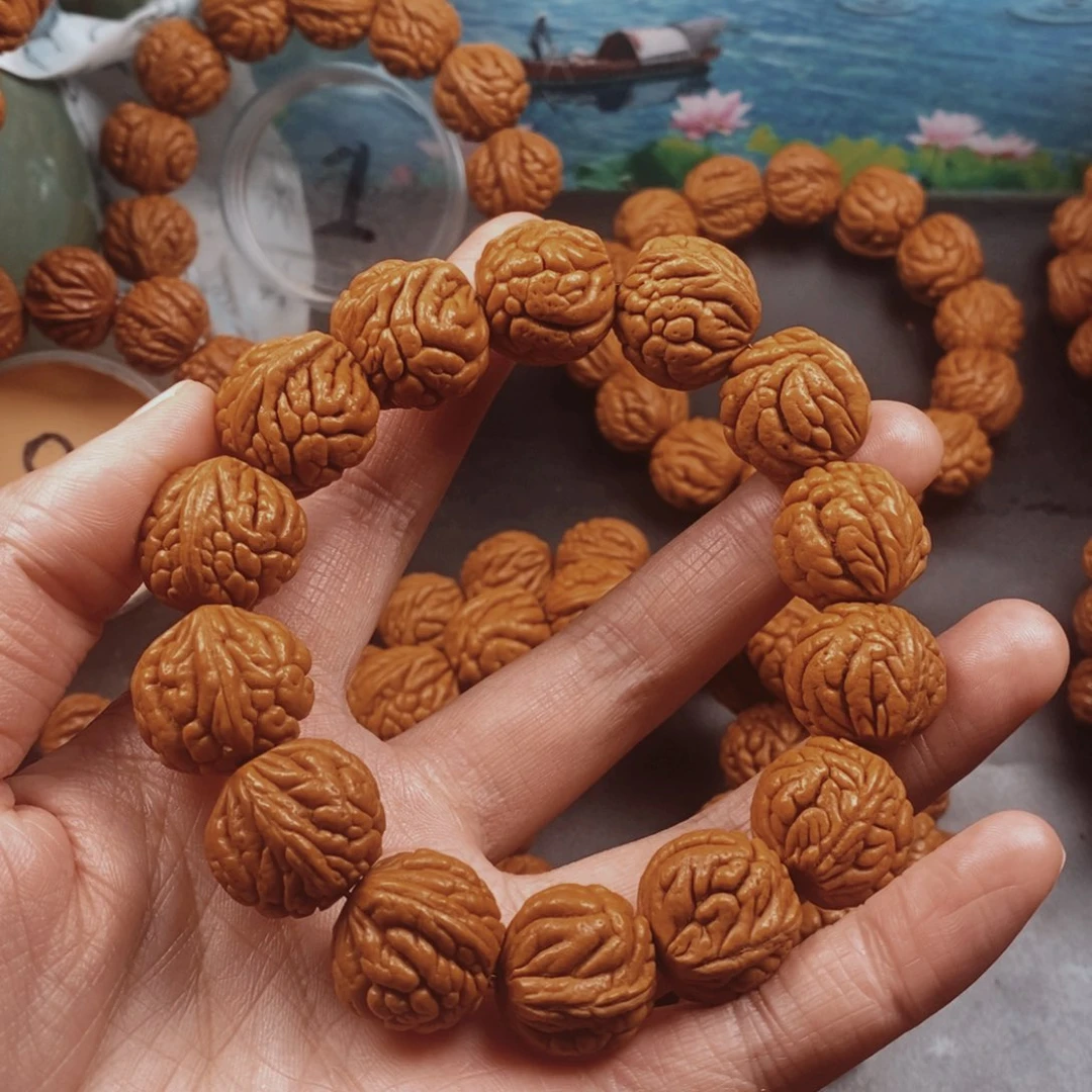 赵***文玩核桃吊坠桃核