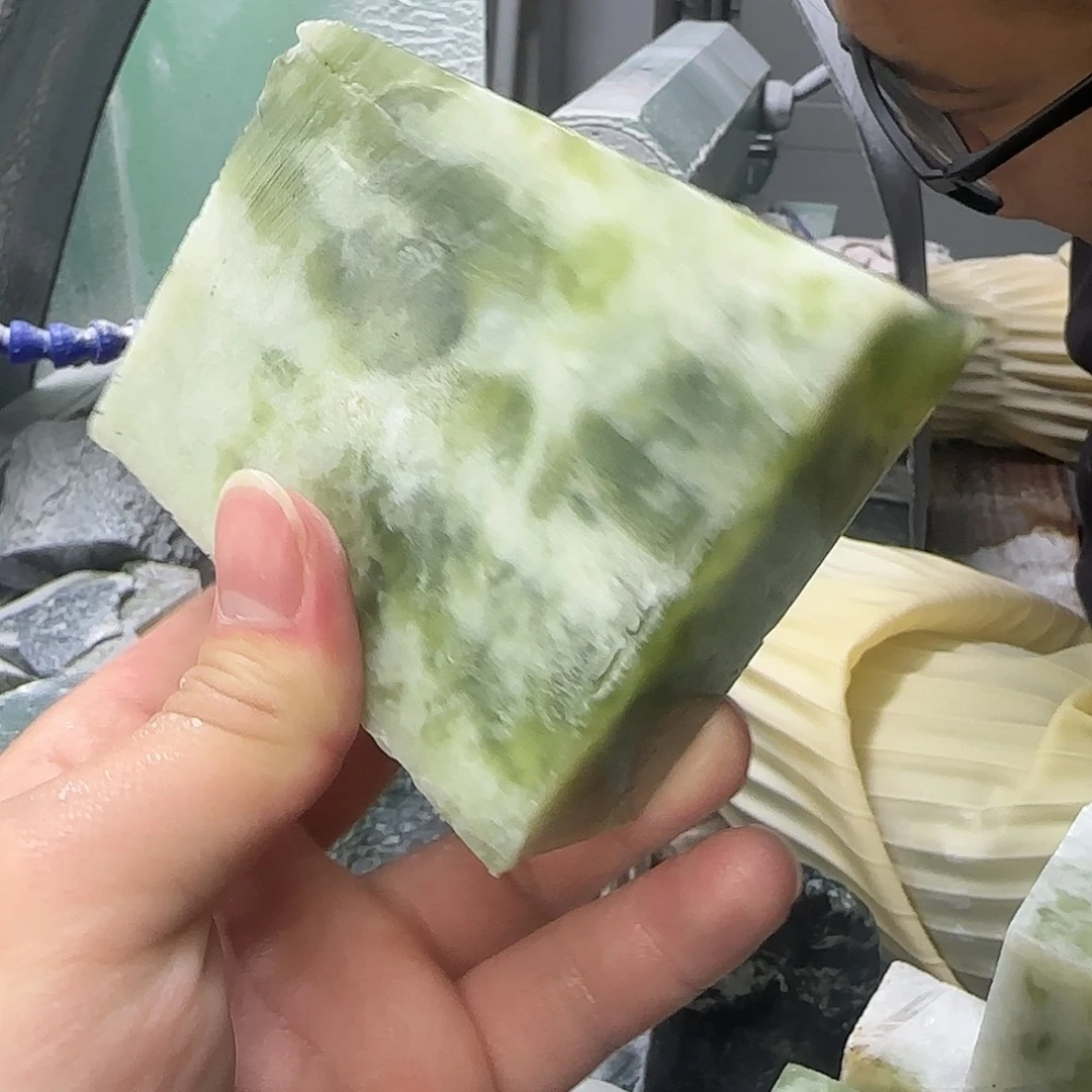 长石玉未镶嵌原石