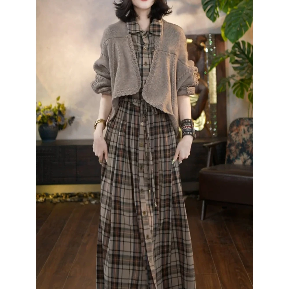 时尚洋气裙套装2025秋季新款慵懒百搭长袖针织衫+中袖格纹连衣裙