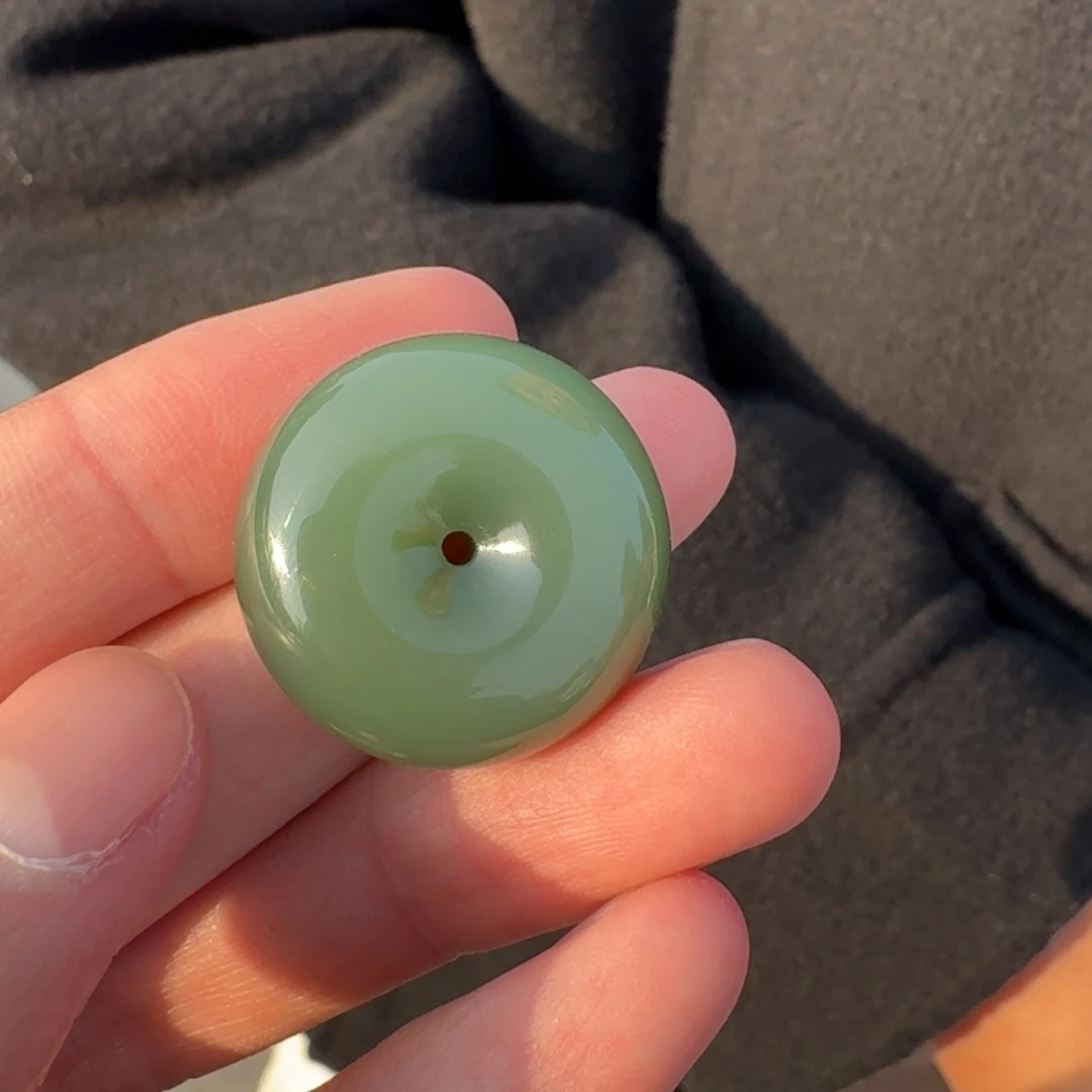 和田玉未镶嵌颈饰129张盼卡24左右代购不退