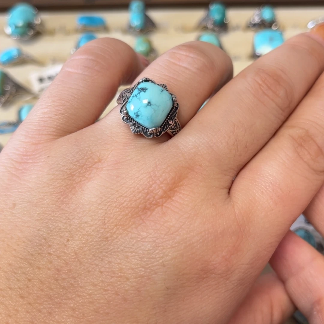 【闪购商品】未镶嵌绿松石珠宝奇石