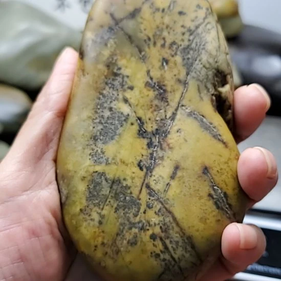 炫***坊和田玉（糖玉）未镶嵌挂件