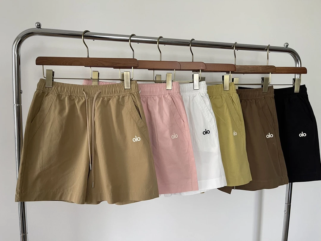 2025年夏季时尚宽松显瘦简约百搭松紧腰抽绳休闲短裤H5659