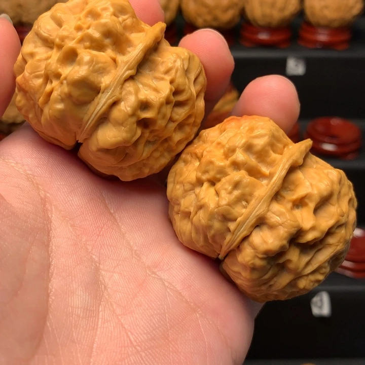 文玩核桃把件太*皇高端