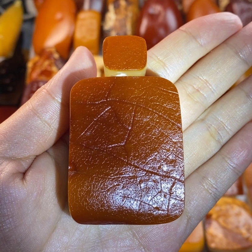 【闪购商品】定制琥珀初*裸石，。