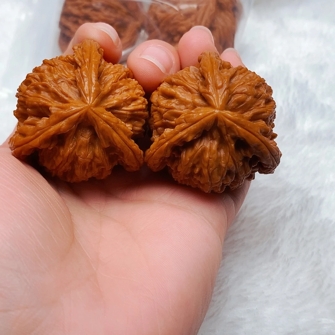 寳***智吊坠文玩核桃三棱