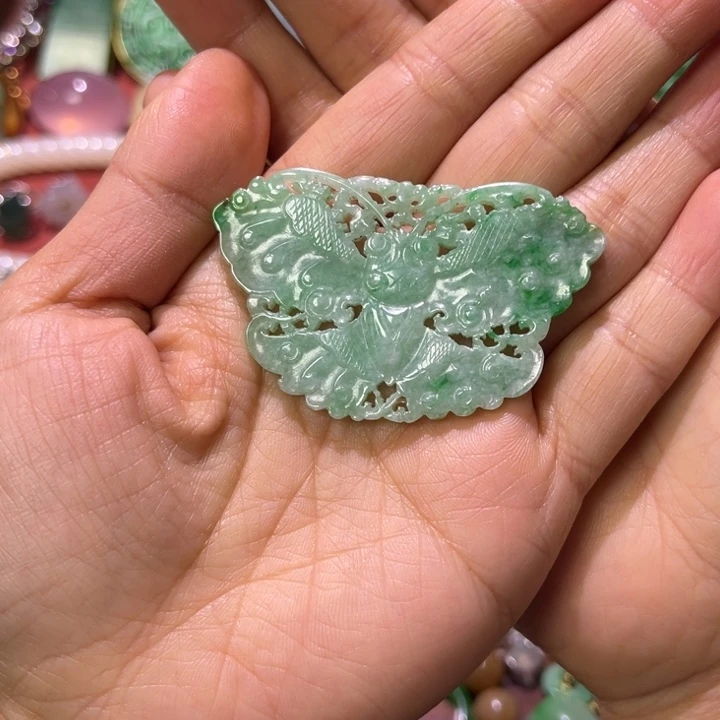 颈饰未镶嵌翡翠精美翡翠非常漂亮