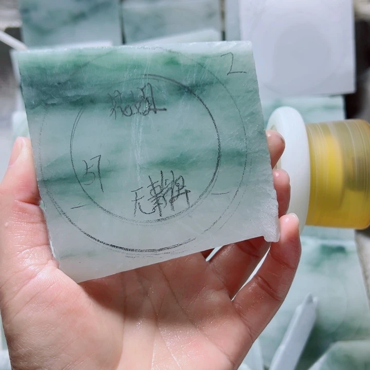 定制石英质玉（天山翠）花****妈定制款57