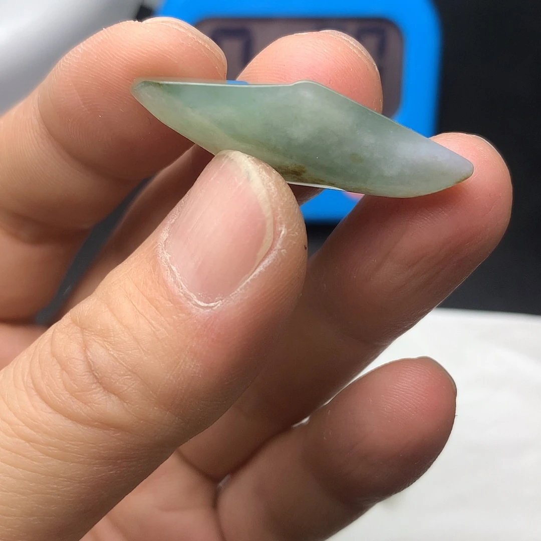 翡翠未镶嵌颈饰翡翠首饰和翡翠珠宝