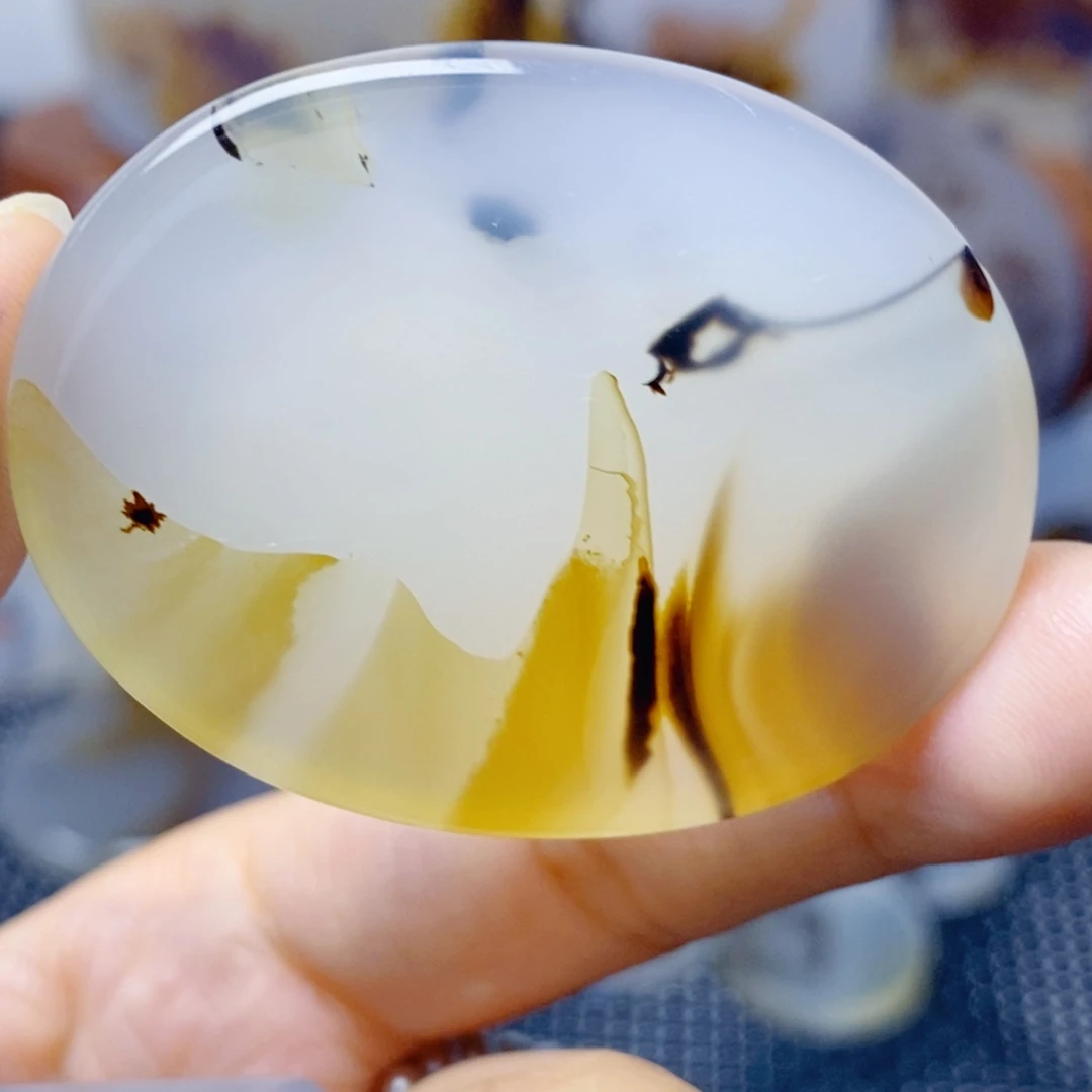 玛瑙/玉髓未镶嵌珠宝奇石