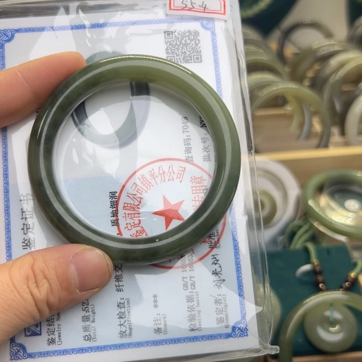 和田玉手镯未镶嵌55.4圈围10227