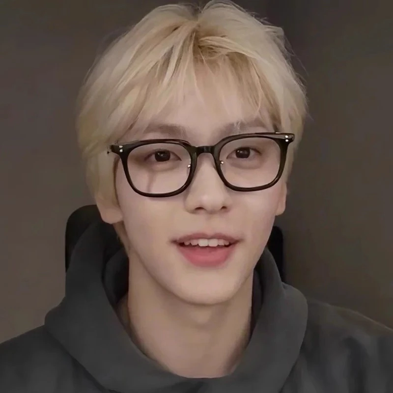 TXT崔秀彬同款黑框眼镜男高级感痞帅显脸小方框近视眼睛镜框平光