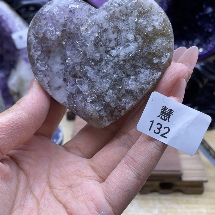 未镶嵌水晶大型摆件（非配饰）