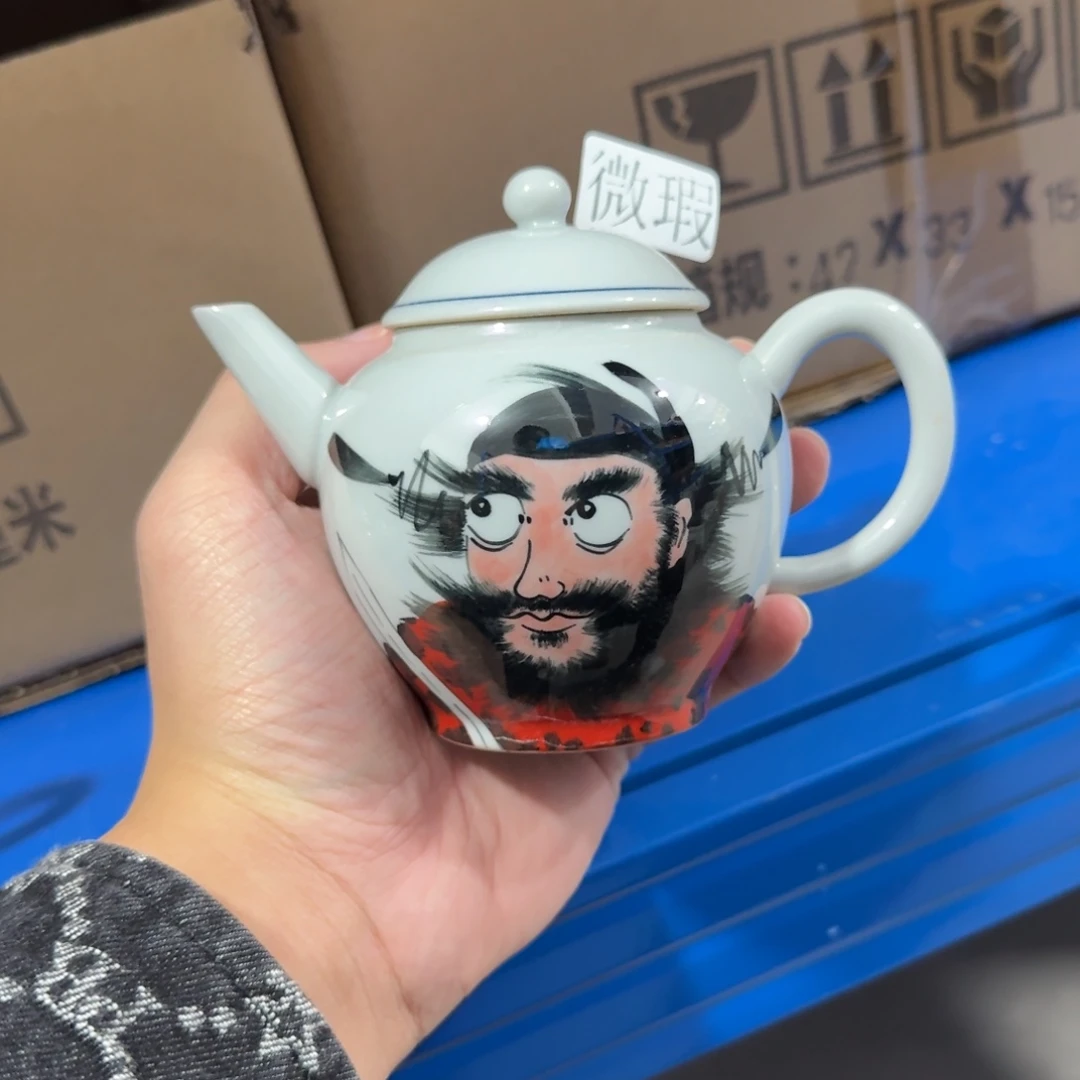 釉下手绘茶具微瑕