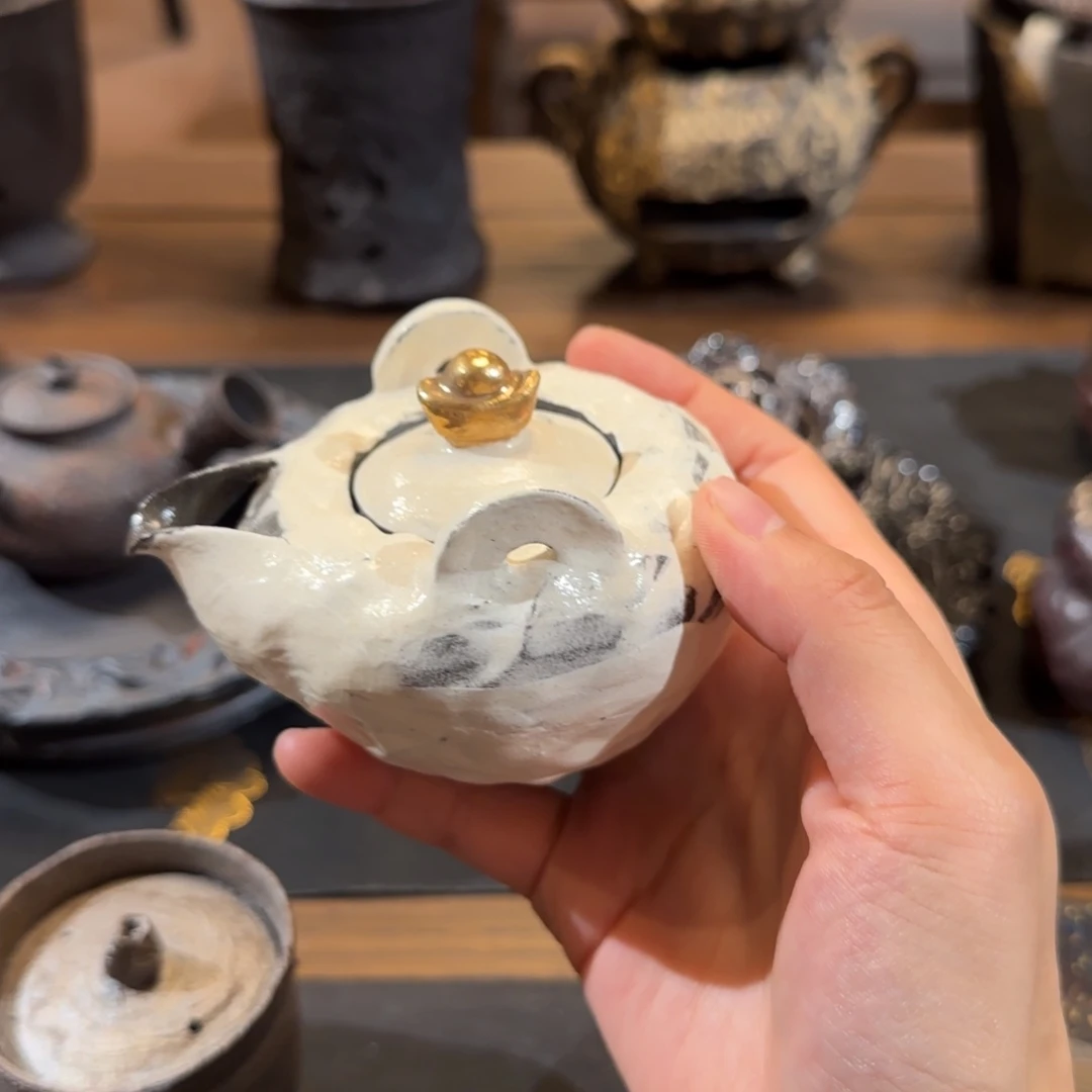 景德镇手作器皿了