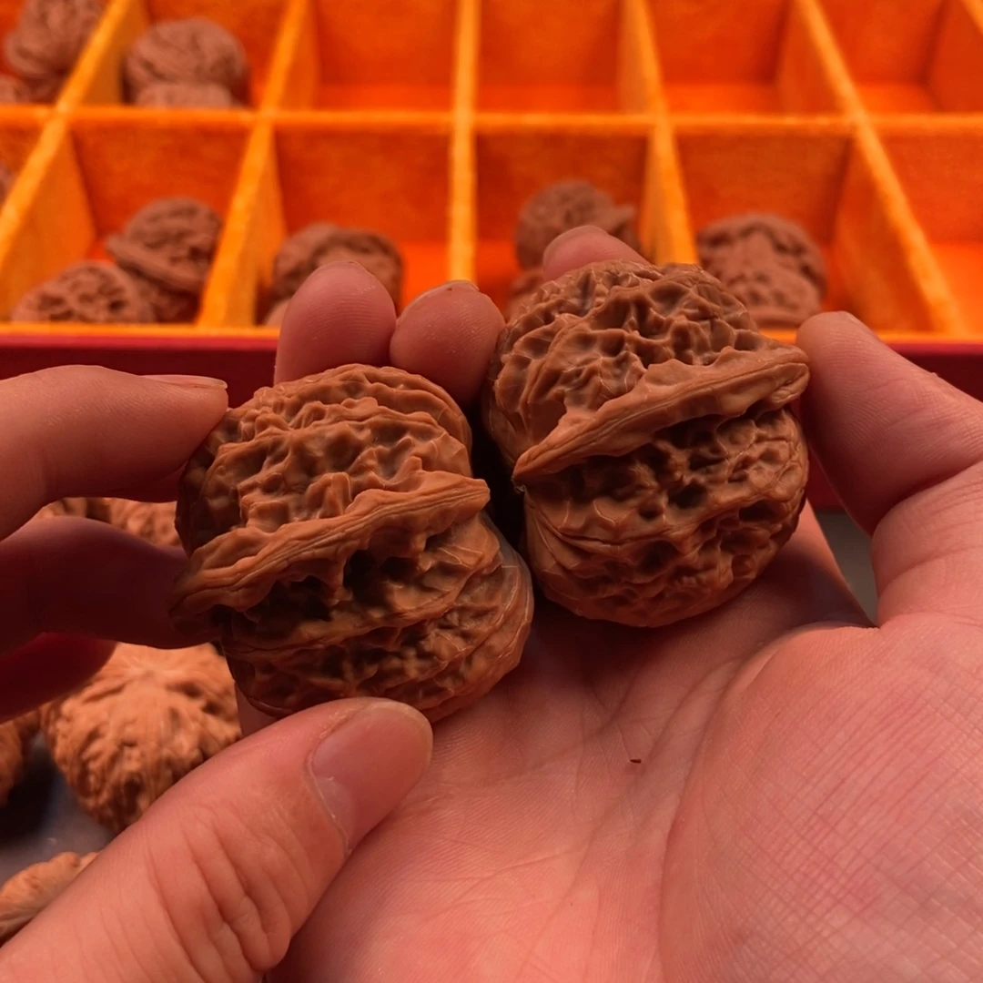 柒***生吊坠文玩核桃金麒麟全品45