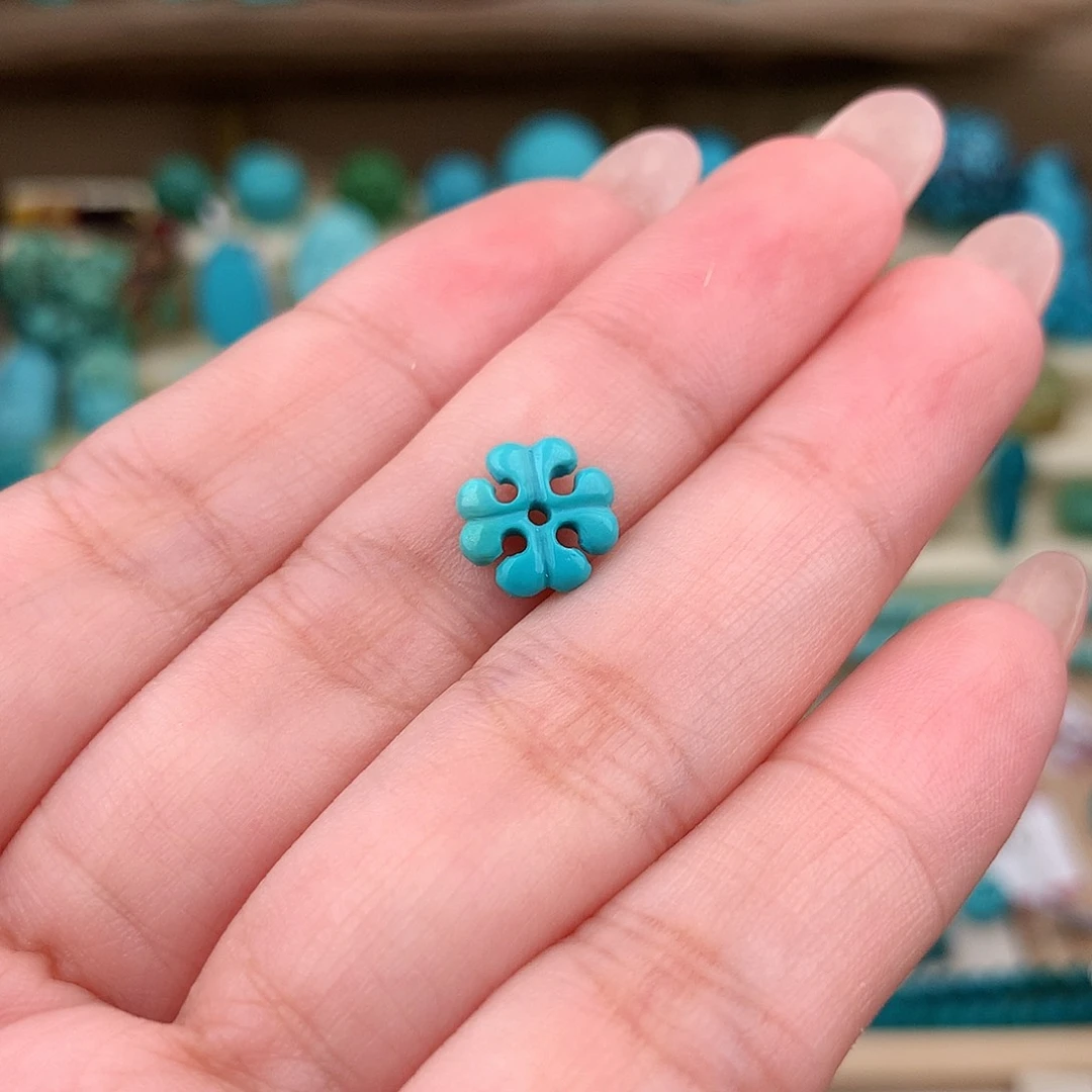 未镶嵌绿松石珠宝奇石