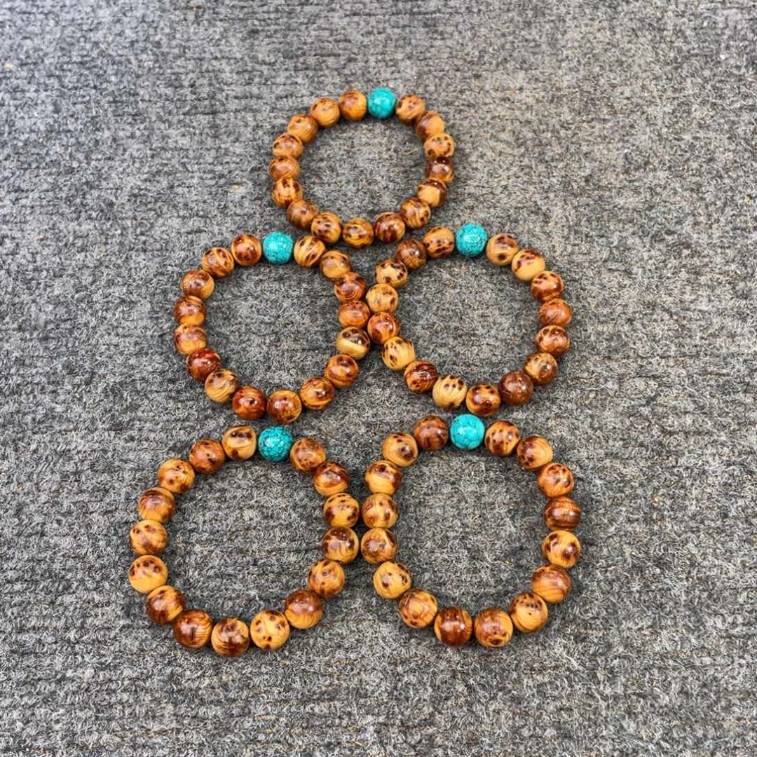 柏木（崖柏）神品，太行崖柏，1.2瘤疤爆满，特别香