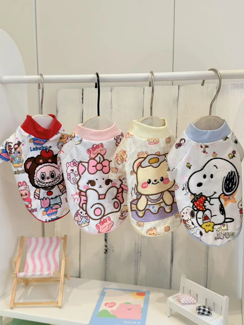 宠物夏季薄款防晒防掉毛刺绣卡通插肩袖背心