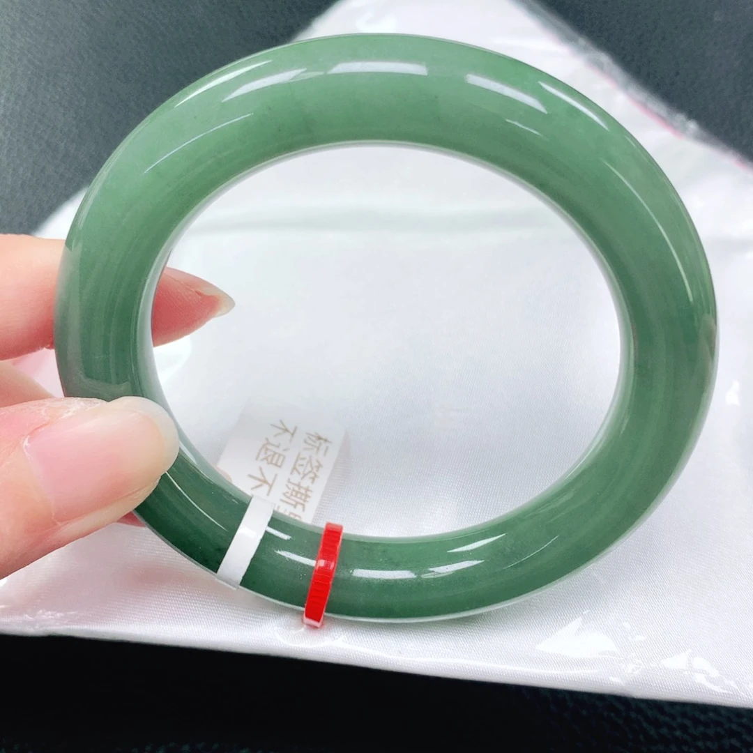 未镶嵌手镯翡翠53圈
