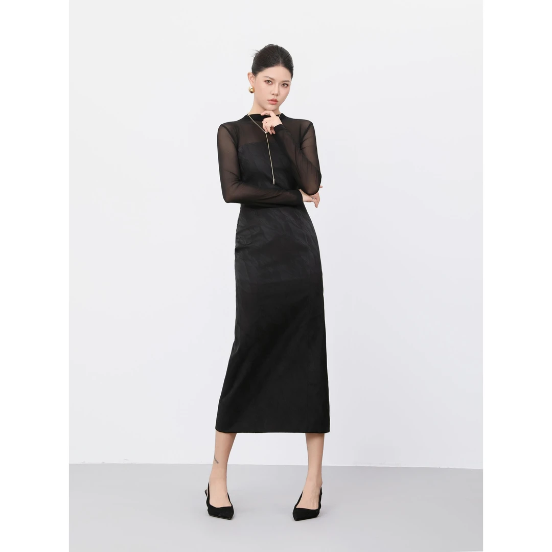 2025春季设计丝绒拼接蕾丝连衣裙HBZC641278