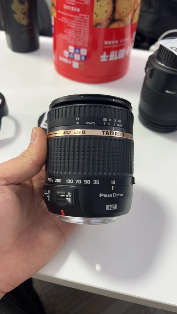 99新  B716 ef卡口 18-270mm 3.5-6.3光圈