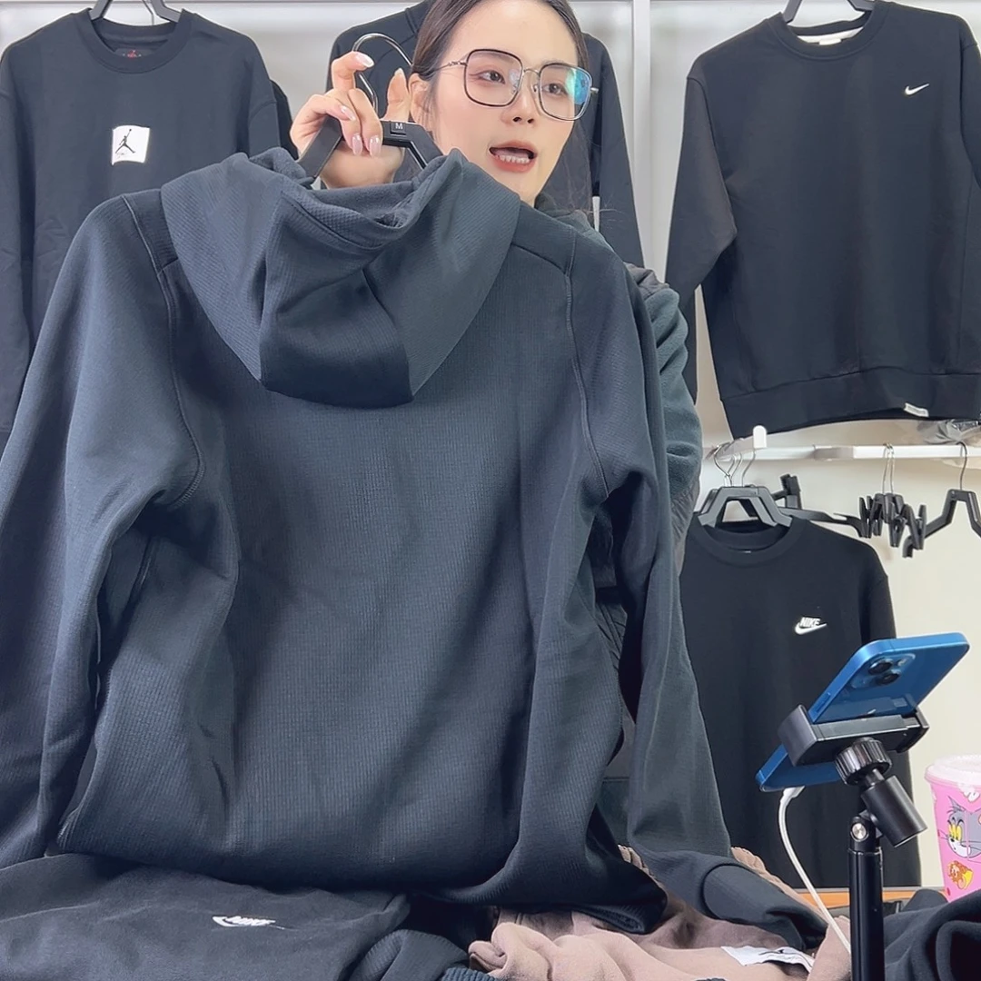 2125外套带帽L码130-150斤不退换