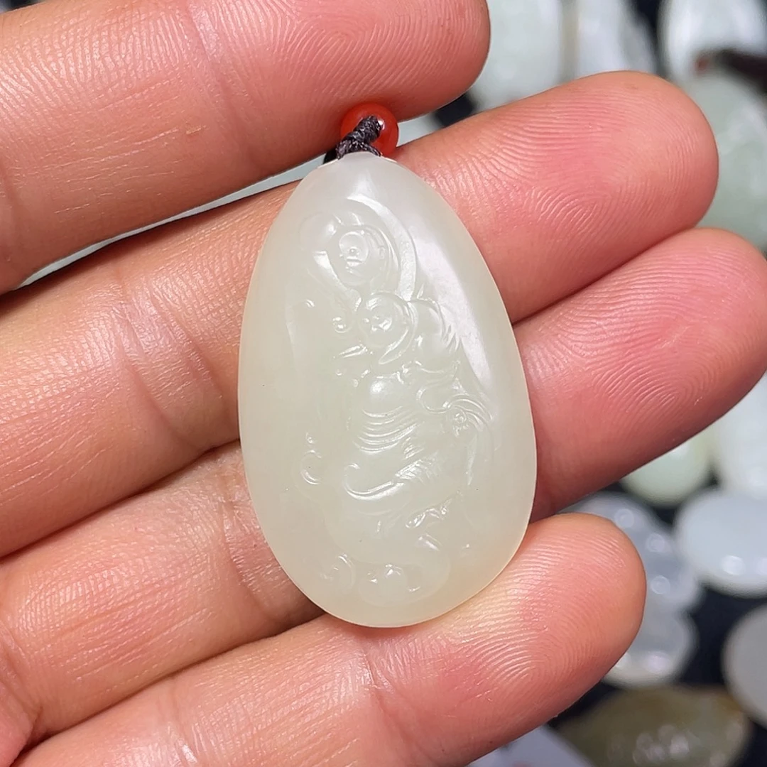 冬***有和田玉未镶嵌颈饰吊坠