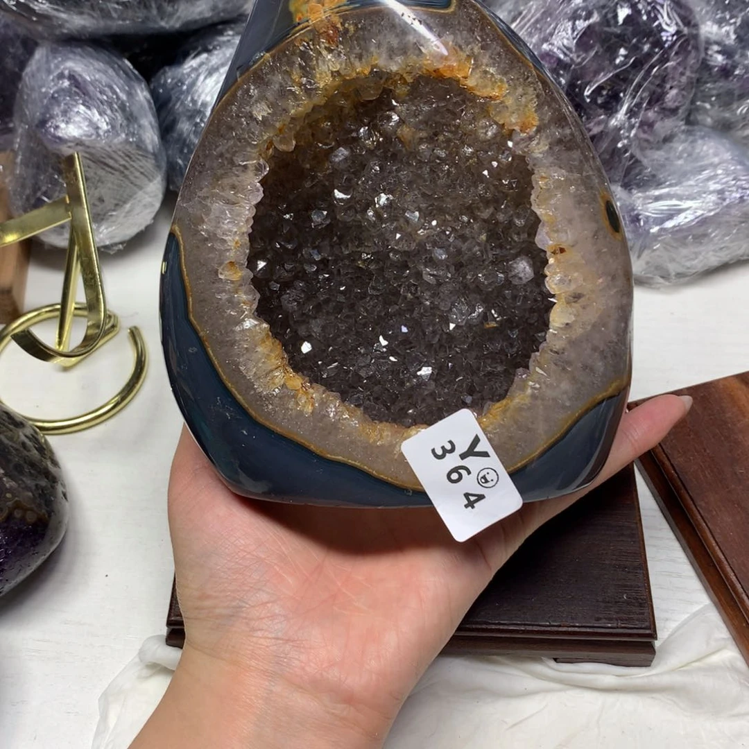 水晶摆件未镶嵌水晶